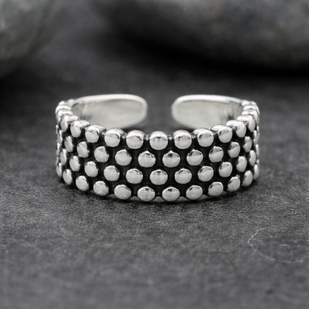 Florence | Sterling Silver Vintage Polka Dot Ring
