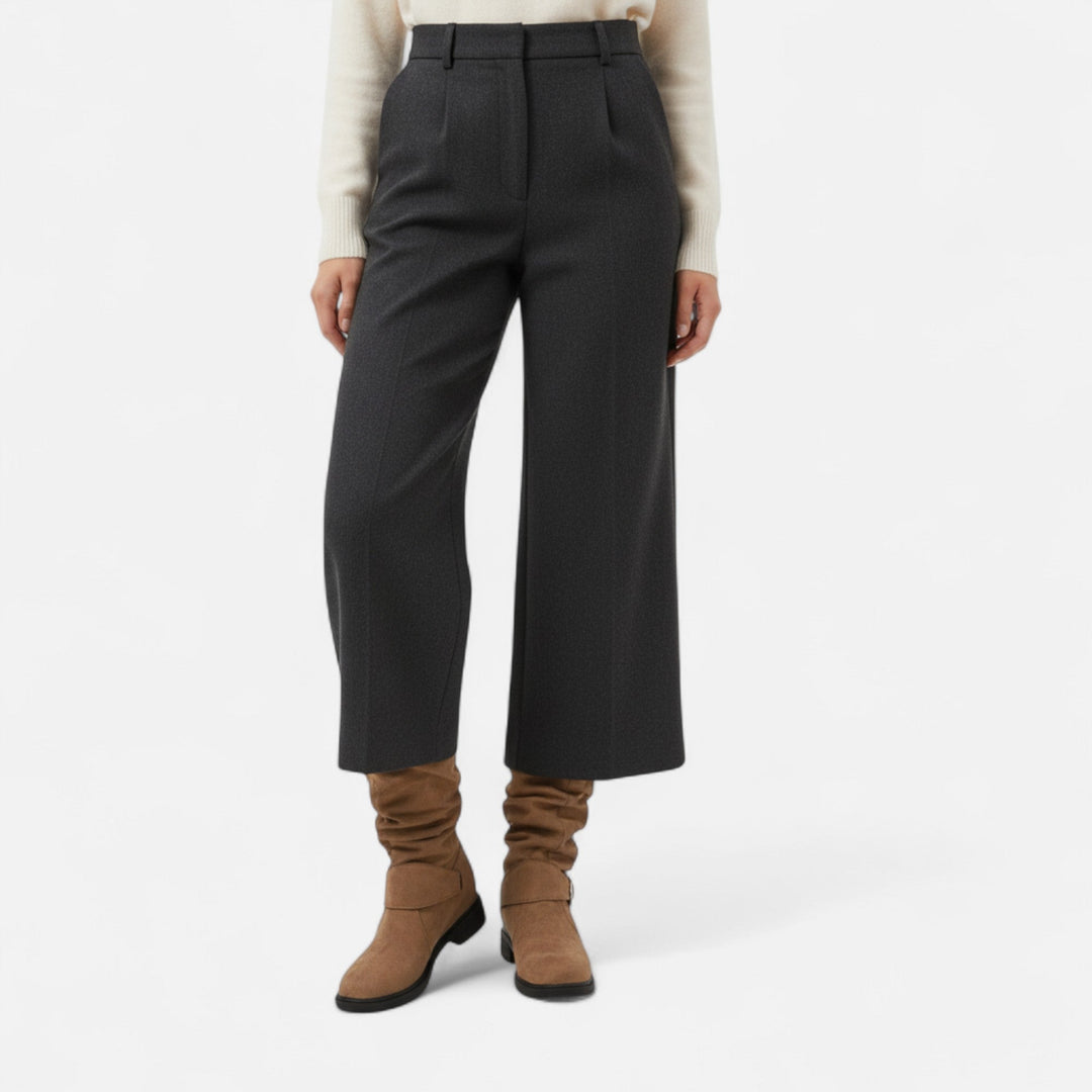 Lauvin | Women’s Knee-High Boots – Buckle Belt Elegance