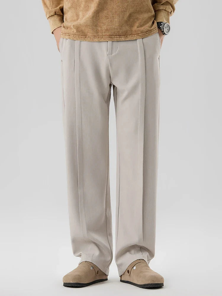 Phill | Straight Cut Pleated Pant