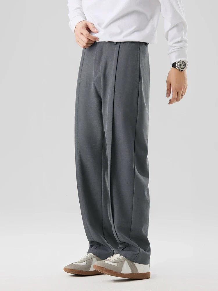 Phill | Straight Cut Pleated Pant