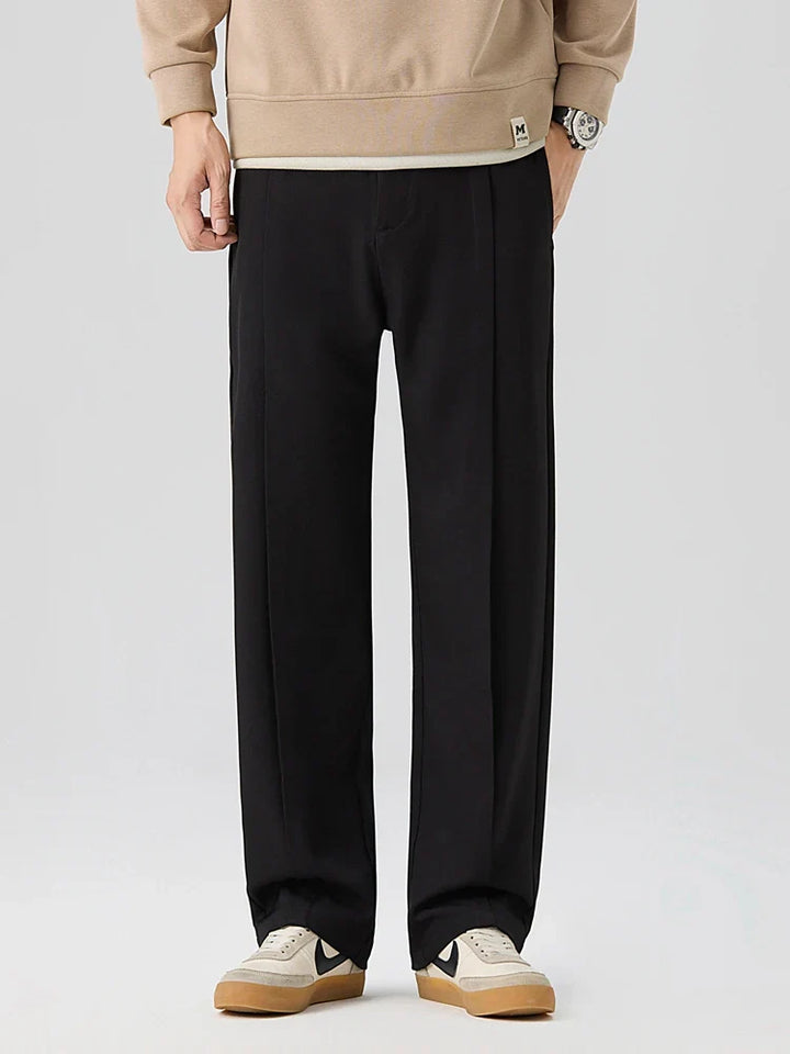 Phill | Straight Cut Pleated Pant